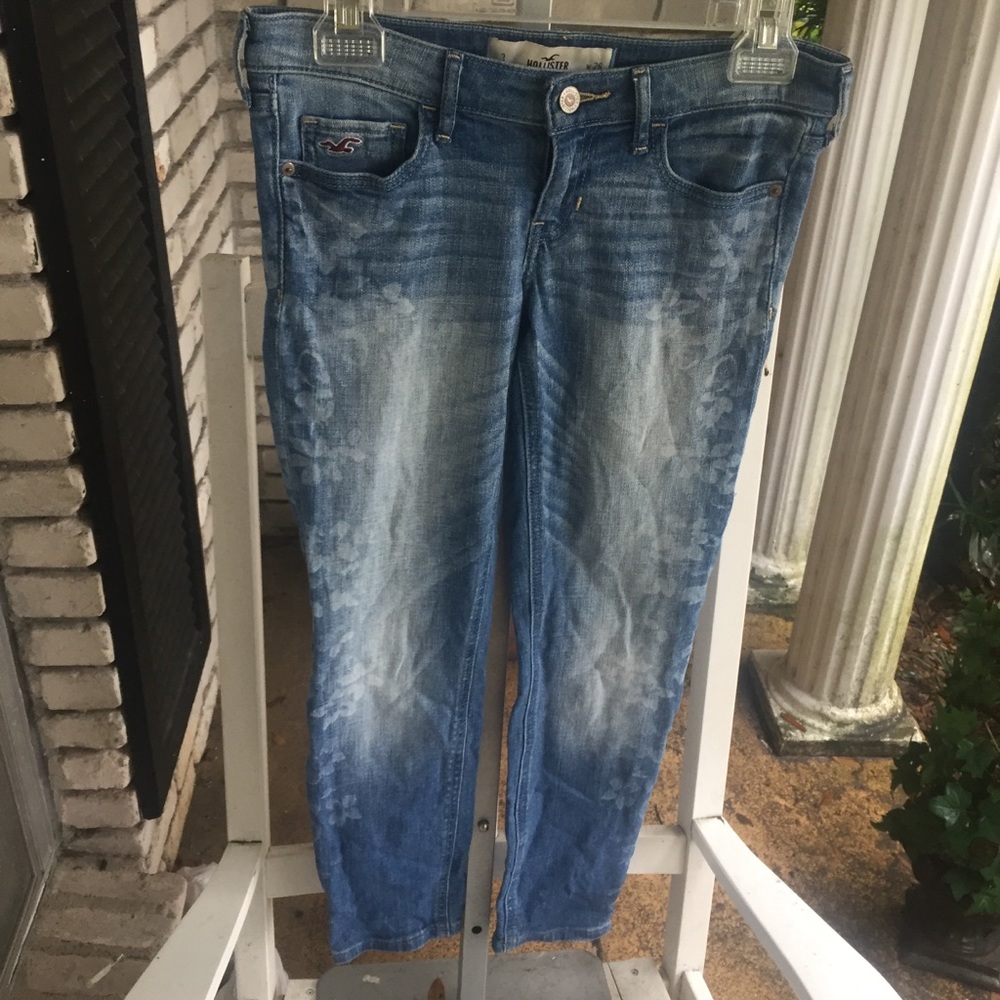Hollister distressed jeans